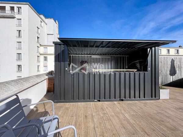 Appartement de type 2 avec spacieuse terrasse de 76 m2.