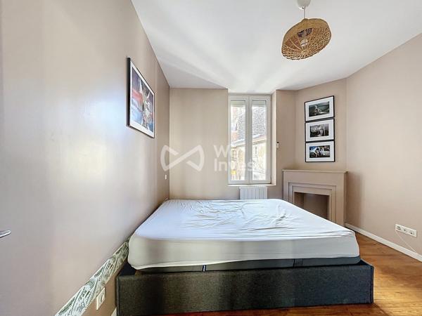 Appartement de type 2 avec spacieuse terrasse de 76 m2.