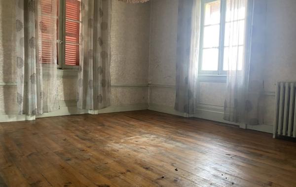 Vente Maison 165m² hab à rénover Le pont-de-beauvoisin   