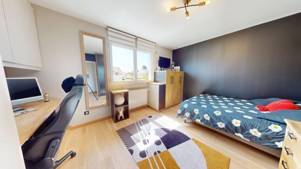 Maison récente 6 pièces à vendre à Castine en Plaine