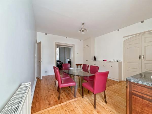 Superbe Appartement Haussmannien Rénové en Plein Cœur de Tarbes