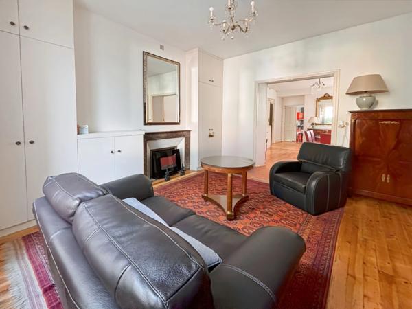 Superbe Appartement Haussmannien Rénové en Plein Cœur de Tarbes