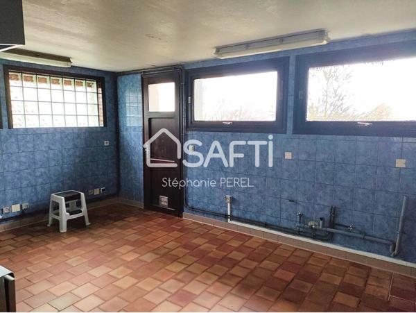 Appartement et Local commercial de 207 m²