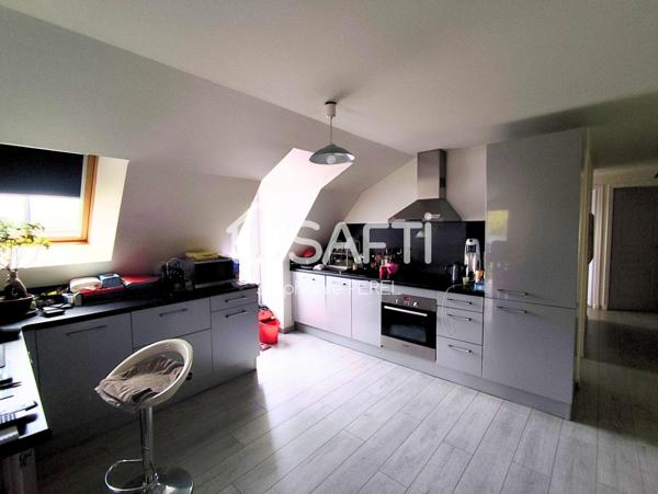 Appartement et Local commercial de 207 m²