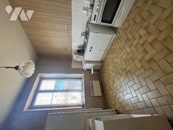 Centre LUNEVILLE - Appartement Type T3 de 77m², avec cave.