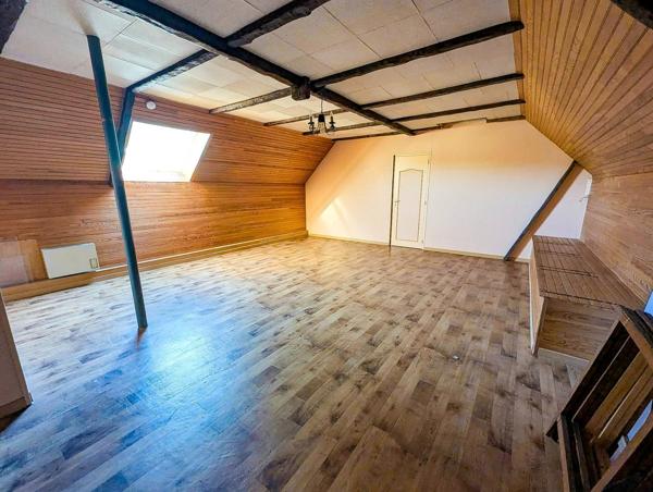 Maison à COULAINES, 72190 - 5 pièces 150m²