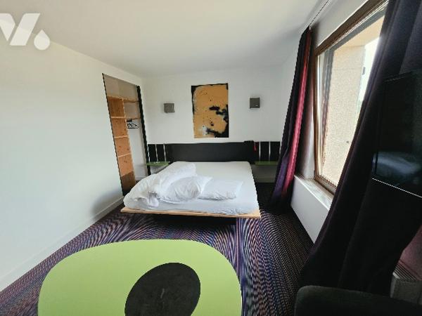 15906
A VENTRON (88310) 6 Sous l’Hermitage 
Une maison à usage d’habitation de 325 m2 de 1970