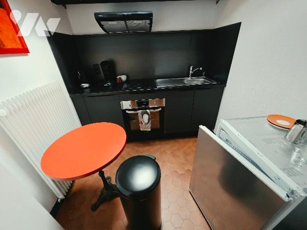 15906
A VENTRON (88310) 6 Sous l’Hermitage 
Une maison à usage d’habitation de 325 m2 de 1970