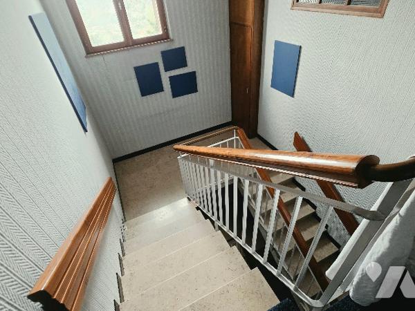 15906
A VENTRON (88310) 6 Sous l’Hermitage 
Une maison à usage d’habitation de 325 m2 de 1970
