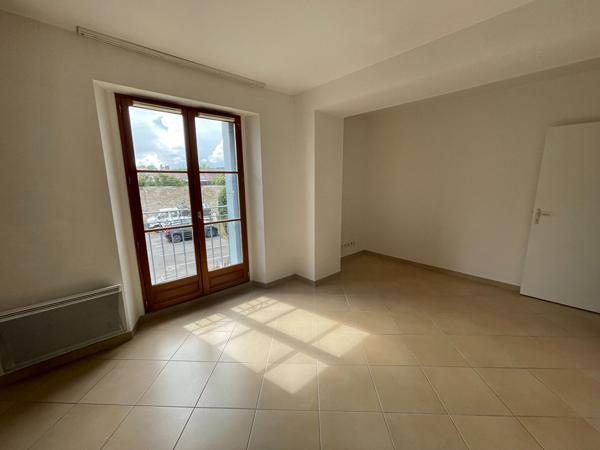 Location F3 AUVERS sur Oise