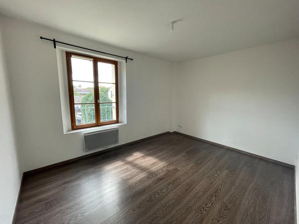 Location F3 AUVERS sur Oise