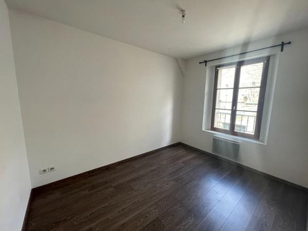 Location F3 AUVERS sur Oise