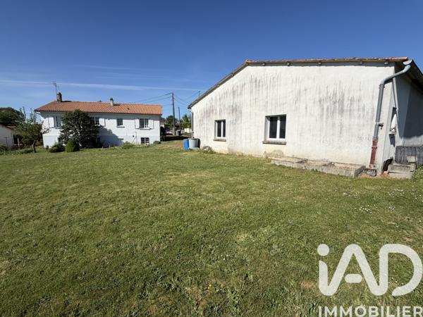 Maison à vendre 5 pièces 135 m² Azay-sur-Thouet