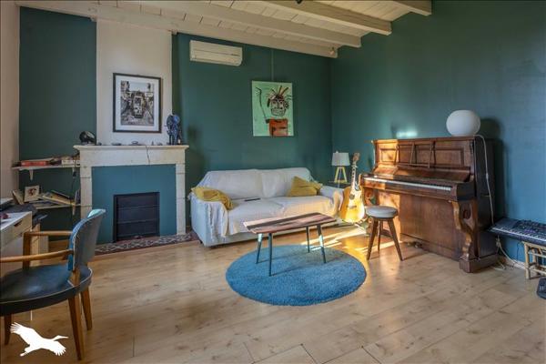 Maison à vendre |  Saint-Aigulin |  8 pièces | 156 m²