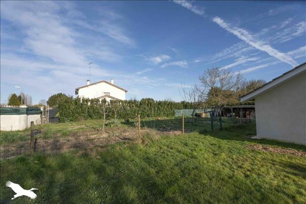 Maison à vendre |  Saint-Aigulin |  8 pièces | 156 m²