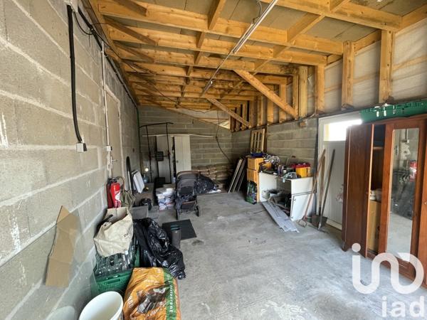 Maison 5 pièces de 205 m² à Fougerolles-du-Plessis (53190)