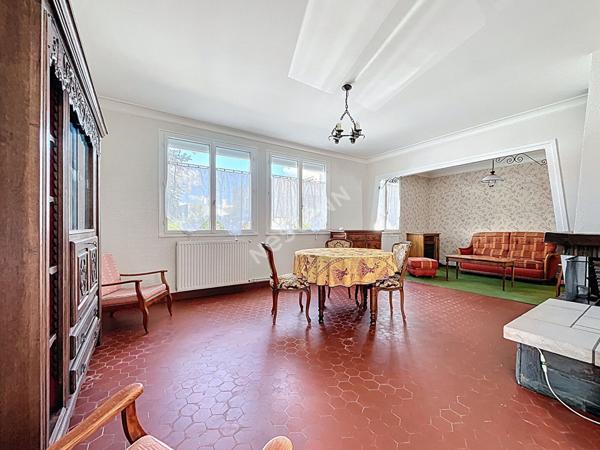 ORVAULT - FERRIERE - PETIT CHANTILLY / Maison 5 pièce(s) 99 m2 / JARDIN / GARAGE