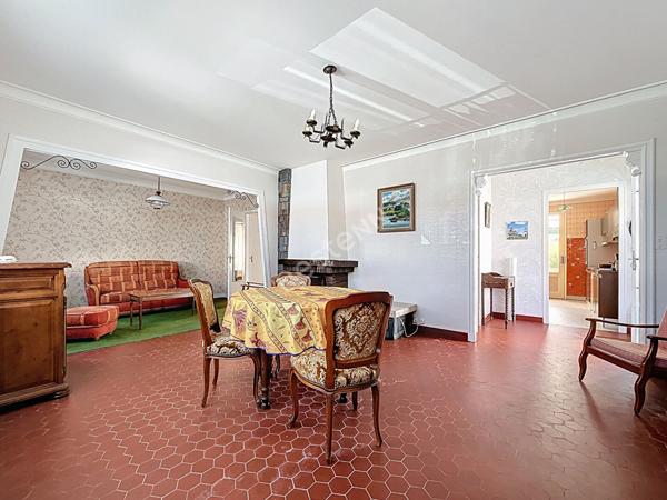 ORVAULT - FERRIERE - PETIT CHANTILLY / Maison 5 pièce(s) 99 m2 / JARDIN / GARAGE