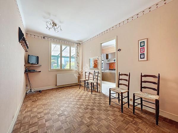 ORVAULT - FERRIERE - PETIT CHANTILLY / Maison 5 pièce(s) 99 m2 / JARDIN / GARAGE