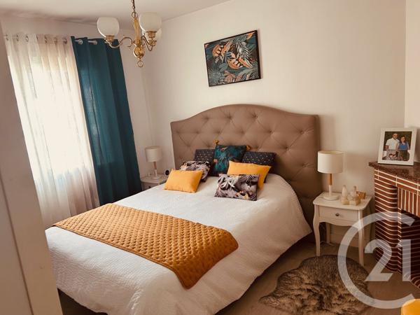 Maison à vendre  6 pièces - 131 m2 SOYAUX - 16