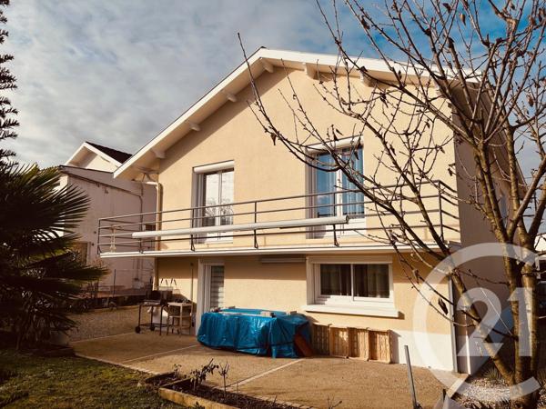 Maison à vendre  6 pièces - 131 m2 SOYAUX - 16