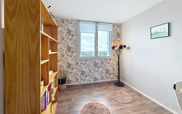 Appartement à vendre    5 pièces • 90 m2 Pau