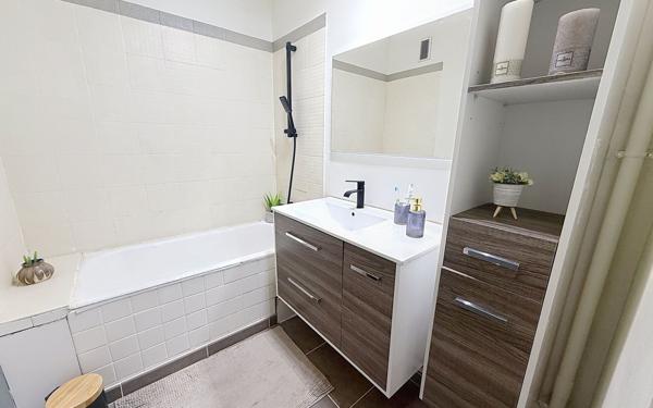 Appartement à vendre    5 pièces • 90 m2 Pau