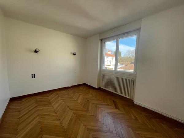 Maison Poiroux 4 pièce(s) 89.26 m2