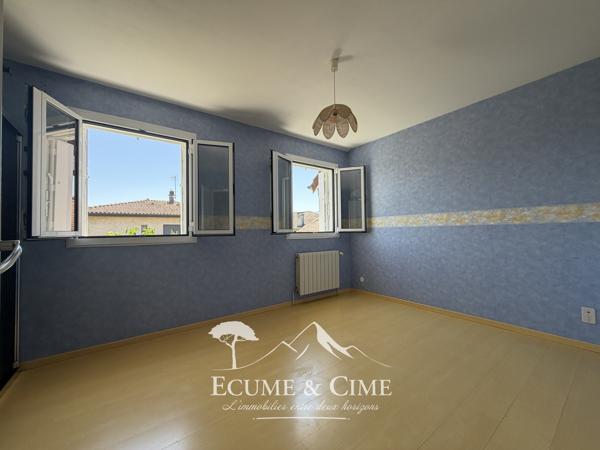 Maison familiale avec garage