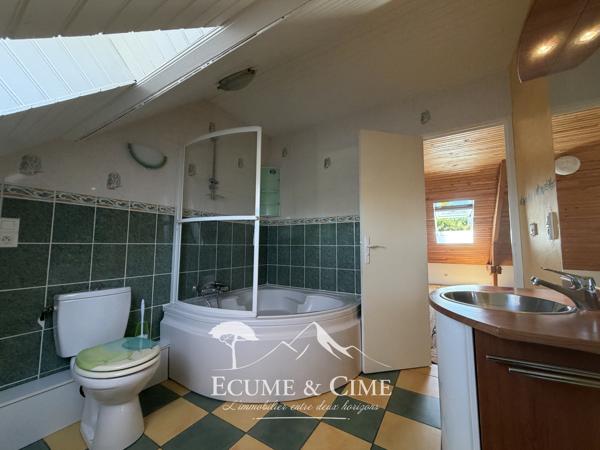 Maison familiale avec garage