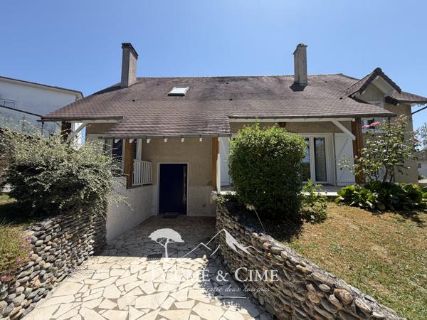 Maison familiale avec garage