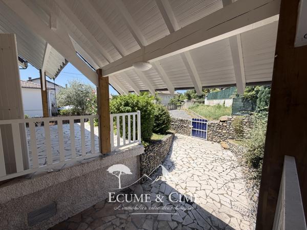 Maison familiale avec garage
