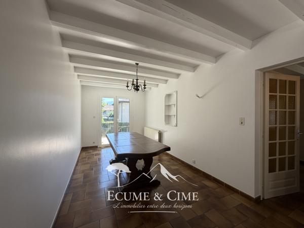 Maison familiale avec garage