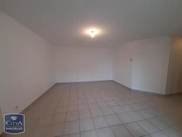 Appartement à louer 3 pièces 66.65m² Vénissieux (69200)
