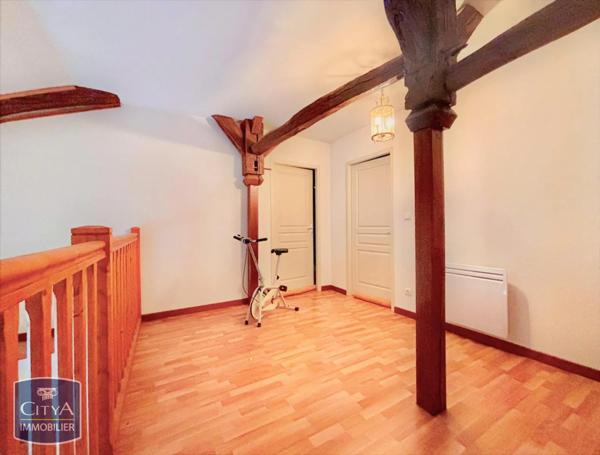 Appartement à louer 4 pièces 110.45m²