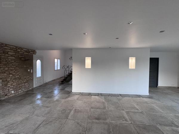 Maison à vendre à Échiré dans les Deux-Sèvres (79410), ref : 45050-1388