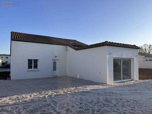 Maison à vendre à Échiré dans les Deux-Sèvres (79410), ref : 45050-1388