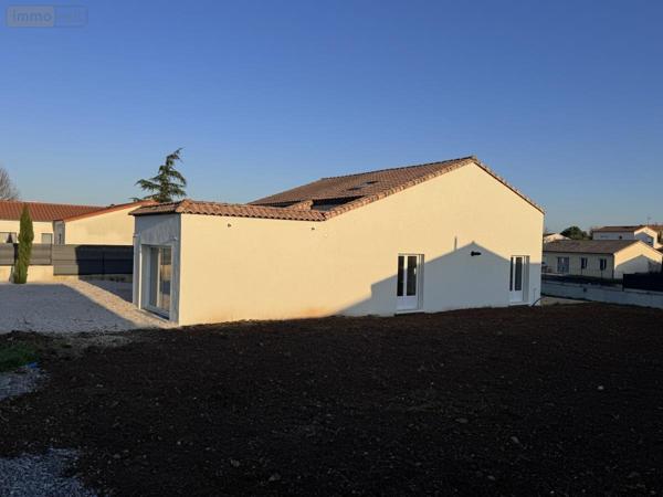 Maison à vendre à Échiré dans les Deux-Sèvres (79410), ref : 45050-1388