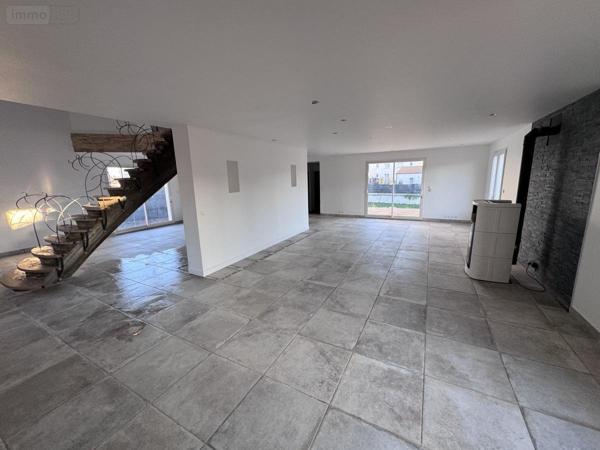 Maison à vendre à Échiré dans les Deux-Sèvres (79410), ref : 45050-1388