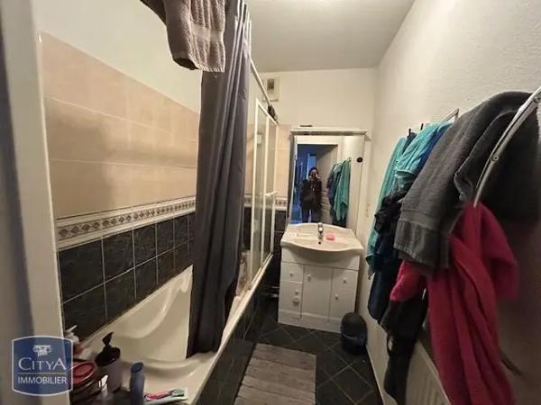Appartement à louer 3 pièces 67.32m² Cournon-d'Auvergne (63800)
