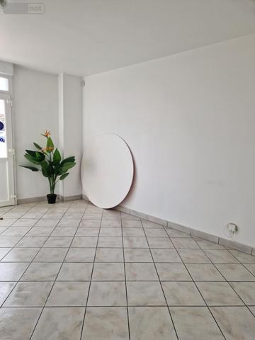 Fonds et/ou murs commerciaux à louer à Arras dans le Pas-de-Calais (62000), ref : 62133-L540