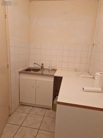 Fonds et/ou murs commerciaux à louer à Arras dans le Pas-de-Calais (62000), ref : 62133-L540