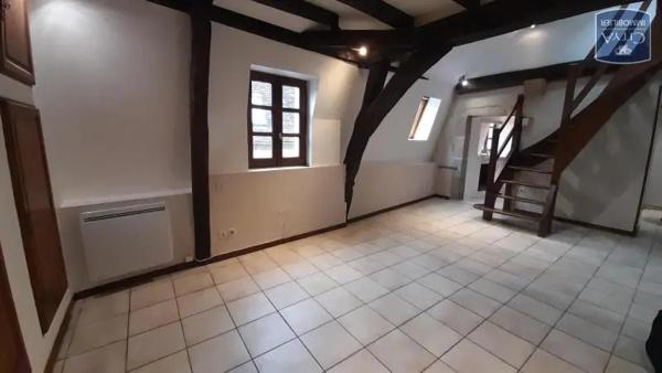 Appartement à louer 1 pièce 42.39m² Dijon (21000)