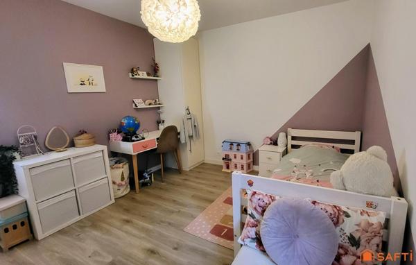 APPARTEMENT T4 MODERNE ET CHALEUREUX A BORDEAUX