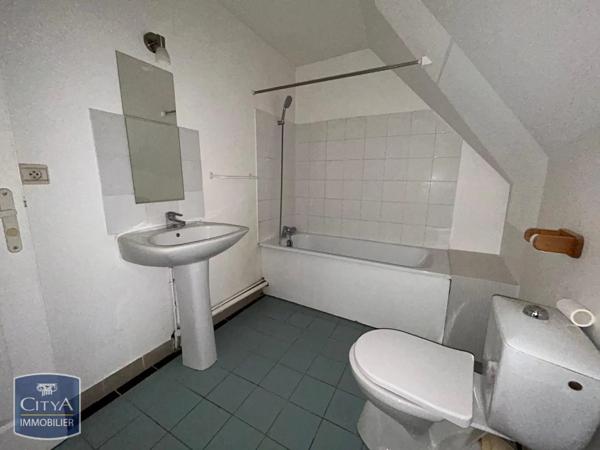 Appartement à louer 1 pièce 47m² Arpajon (91290)