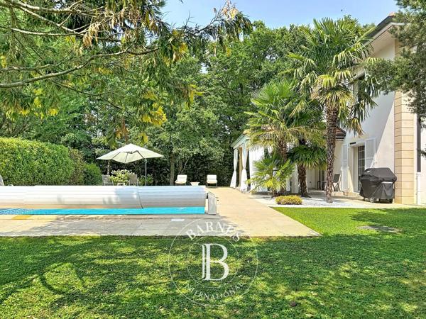 Veigy-Foncenex, Maison 4 Chambres -  264 m² à vendre