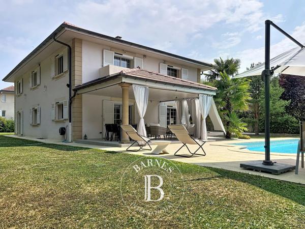 Veigy-Foncenex, Maison 4 Chambres -  264 m² à vendre