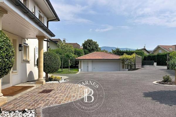 Veigy-Foncenex, Maison 4 Chambres -  264 m² à vendre