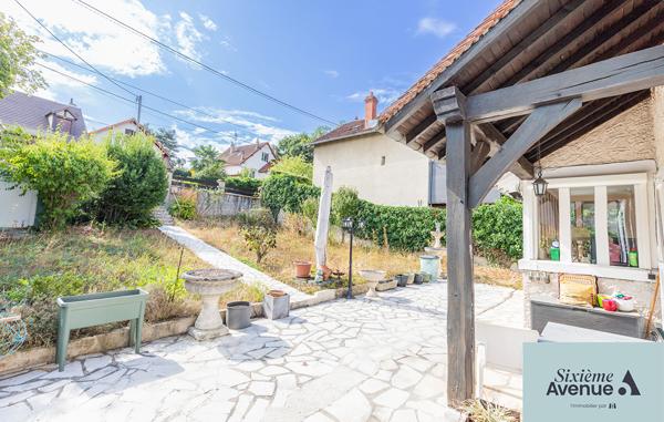 Maison 6 pièces 143 m2