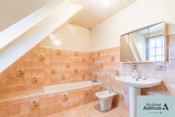 Maison 6 pièces 143 m2